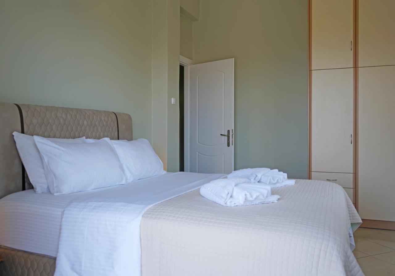 Kalimera Suite Каламата Екстериор снимка